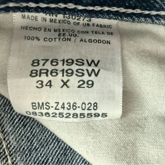 Rustler Men’s Distressed Blue Jeans Preowned Size 34x29 Straight Fit - Picture 6 of 7